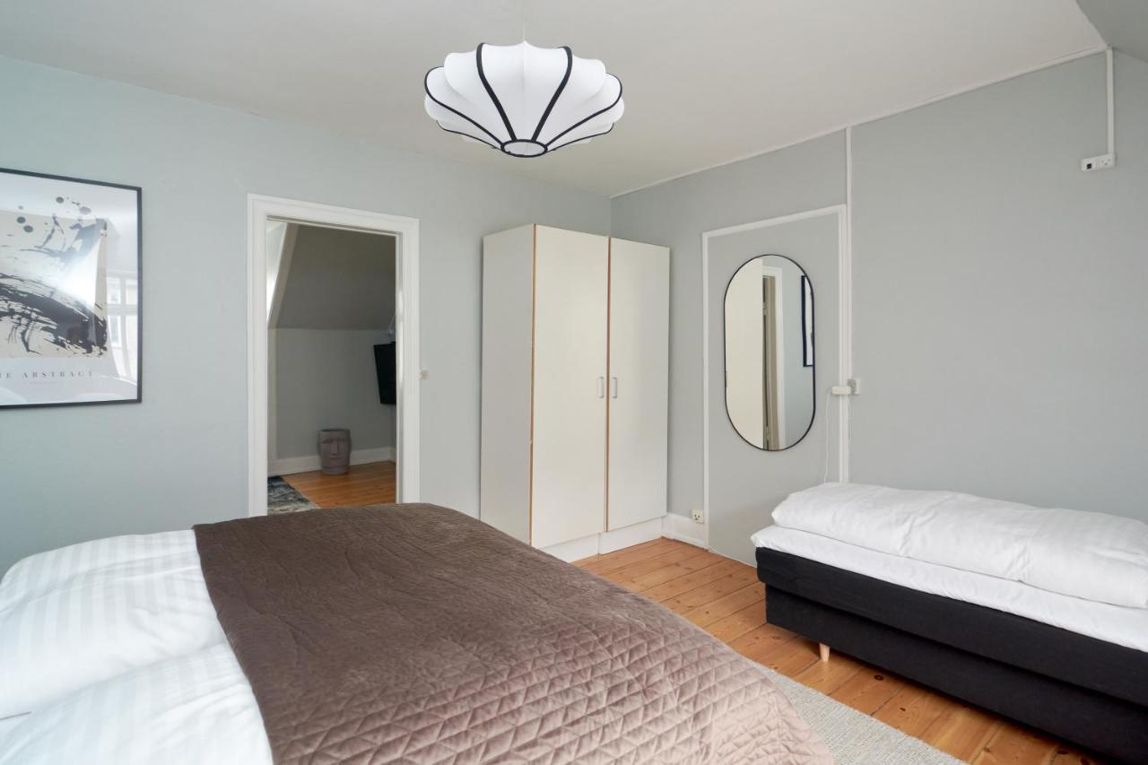 Stylish 5 Person Apartment In Vibrant Urban Area Kopenhagen Bagian luar foto