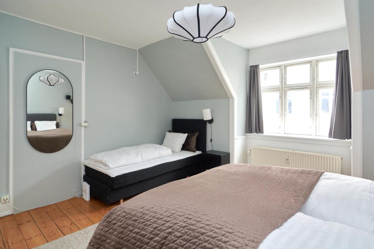 Stylish 5 Person Apartment In Vibrant Urban Area Kopenhagen Bagian luar foto